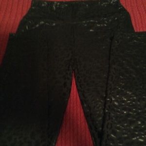 EUC Black Leopard Leggings Textured Size XL